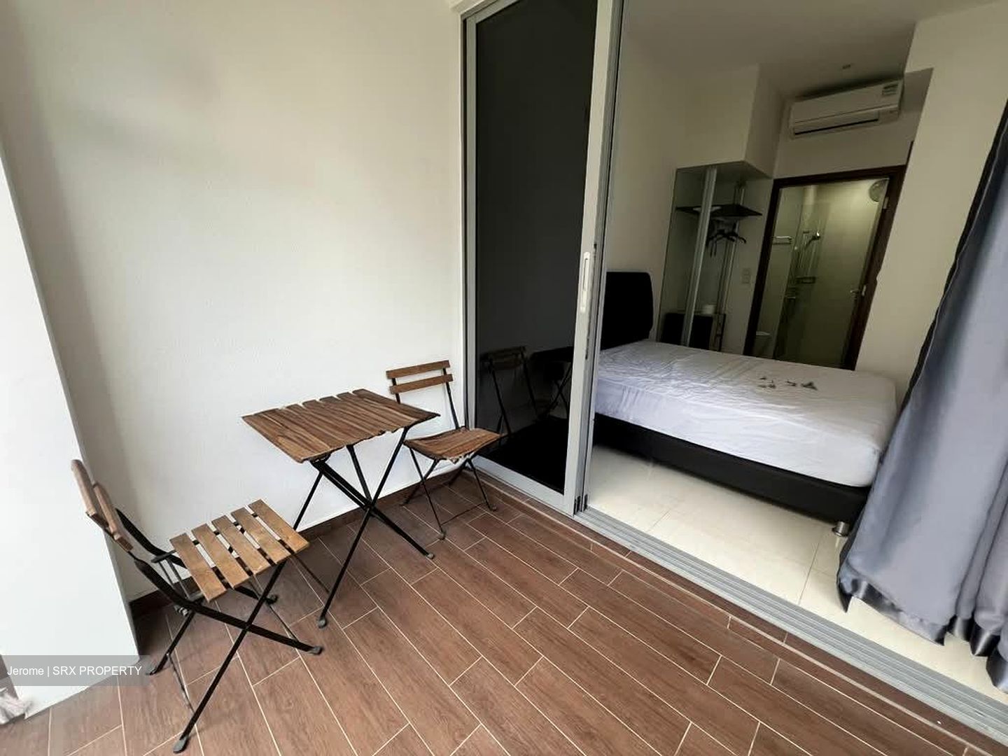 Suites 28 (D14), Apartment #562658351